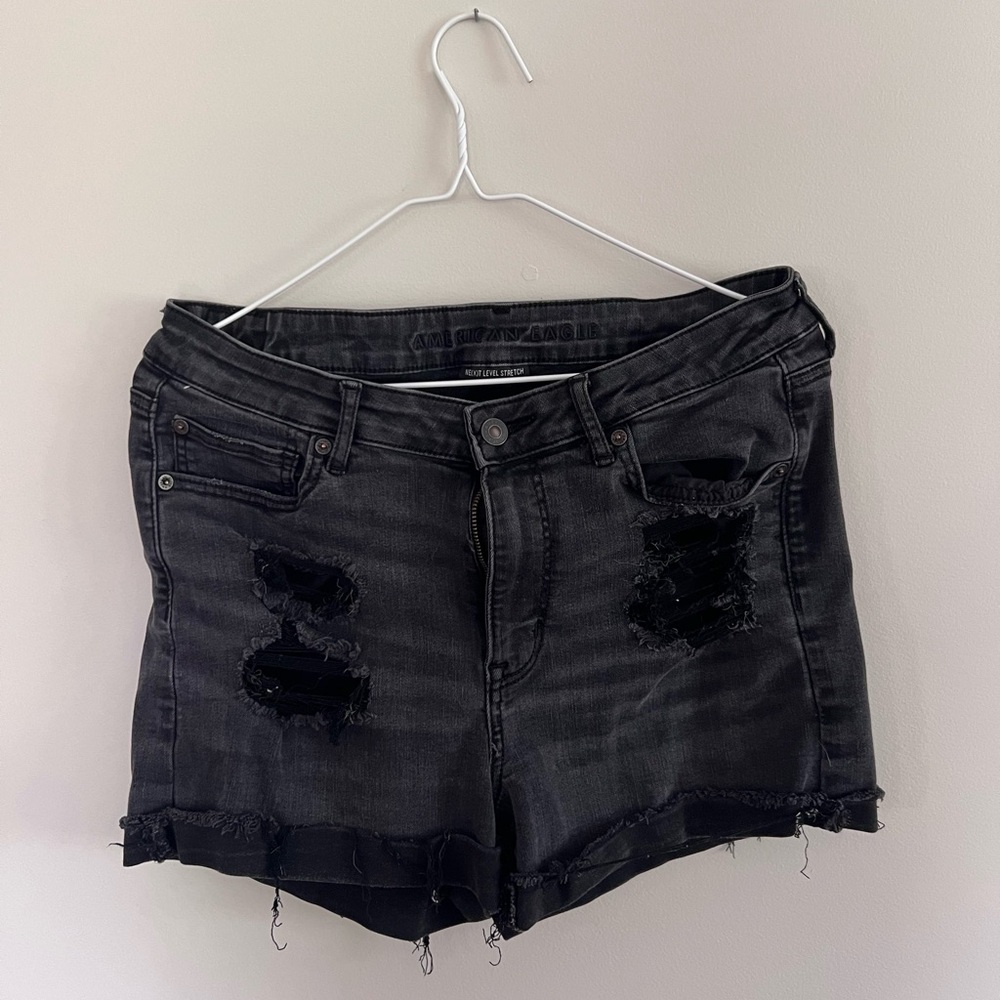 American Eagle High V-rise Shortie
